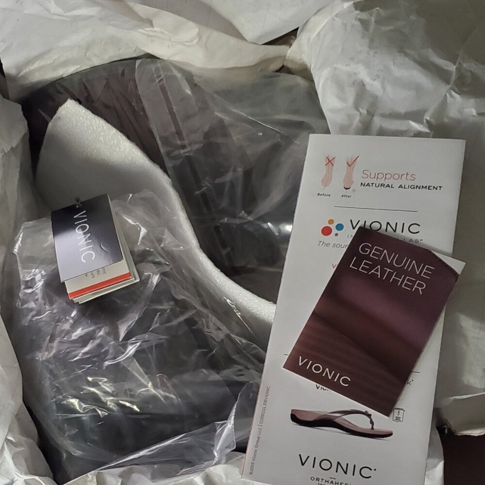 Vionic "Anne" Boots - Picture 3 of 6